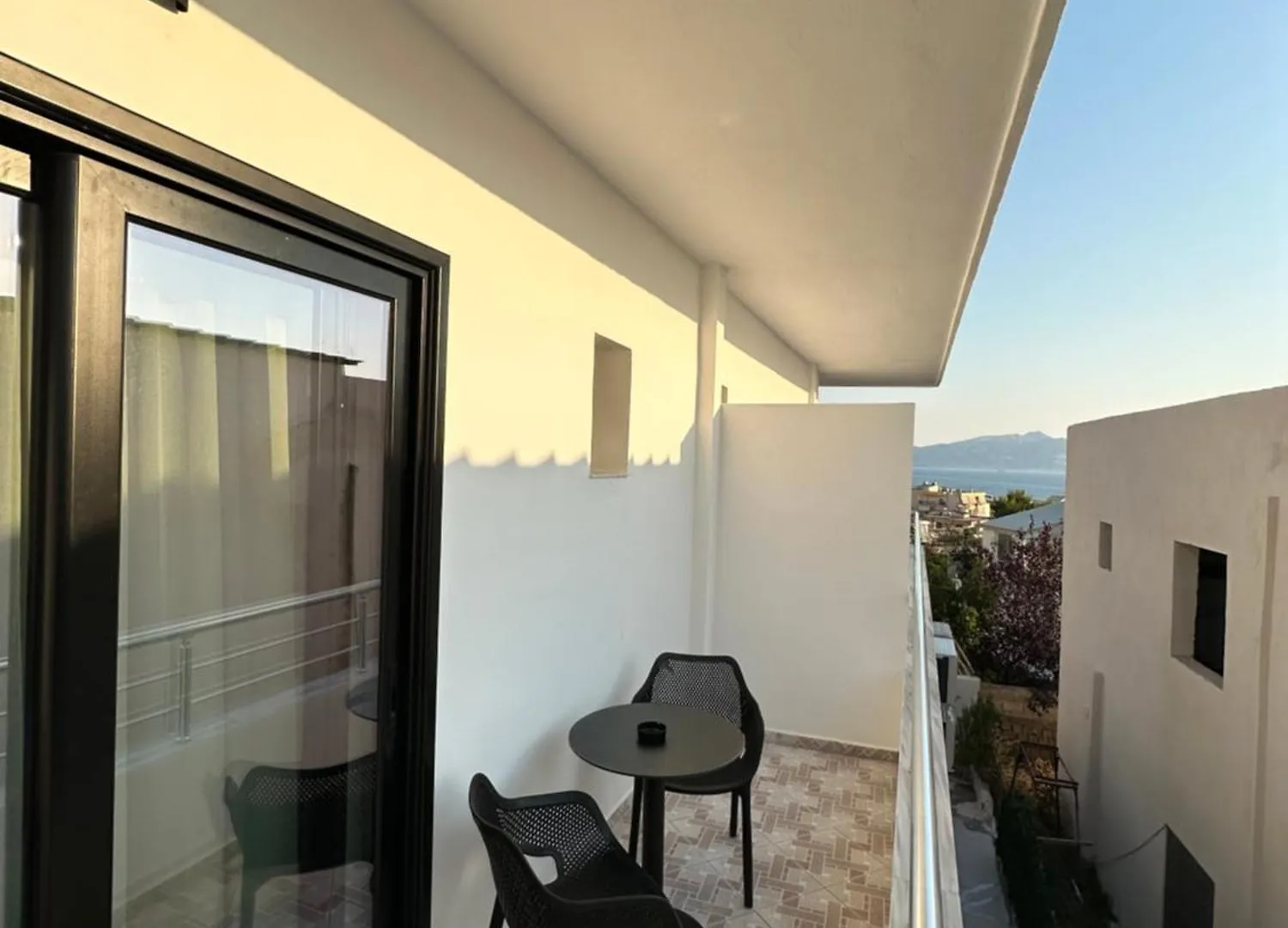 Io'S Apartments Sarande Albania