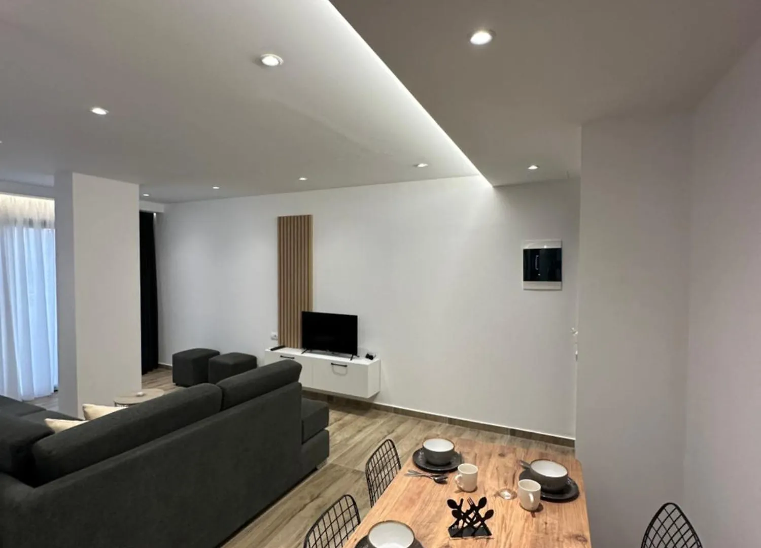 *** Hotel Io'S Apartments Sarande Albania