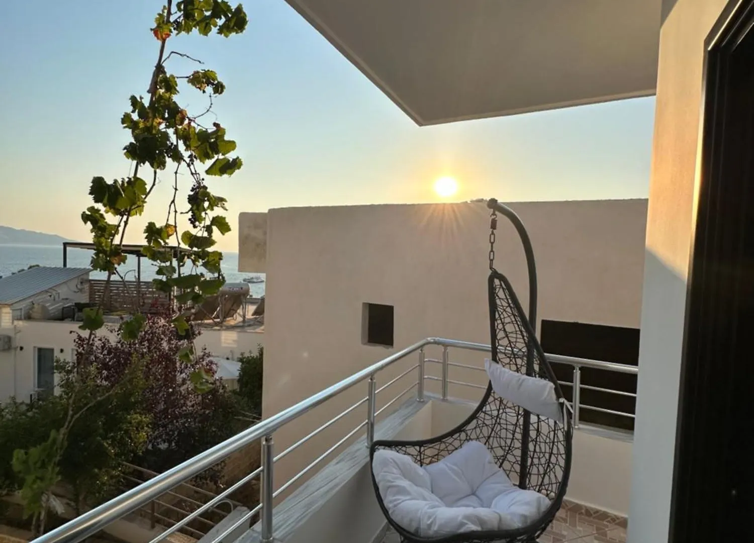 Io'S Apartments Sarande 3*,  Albania